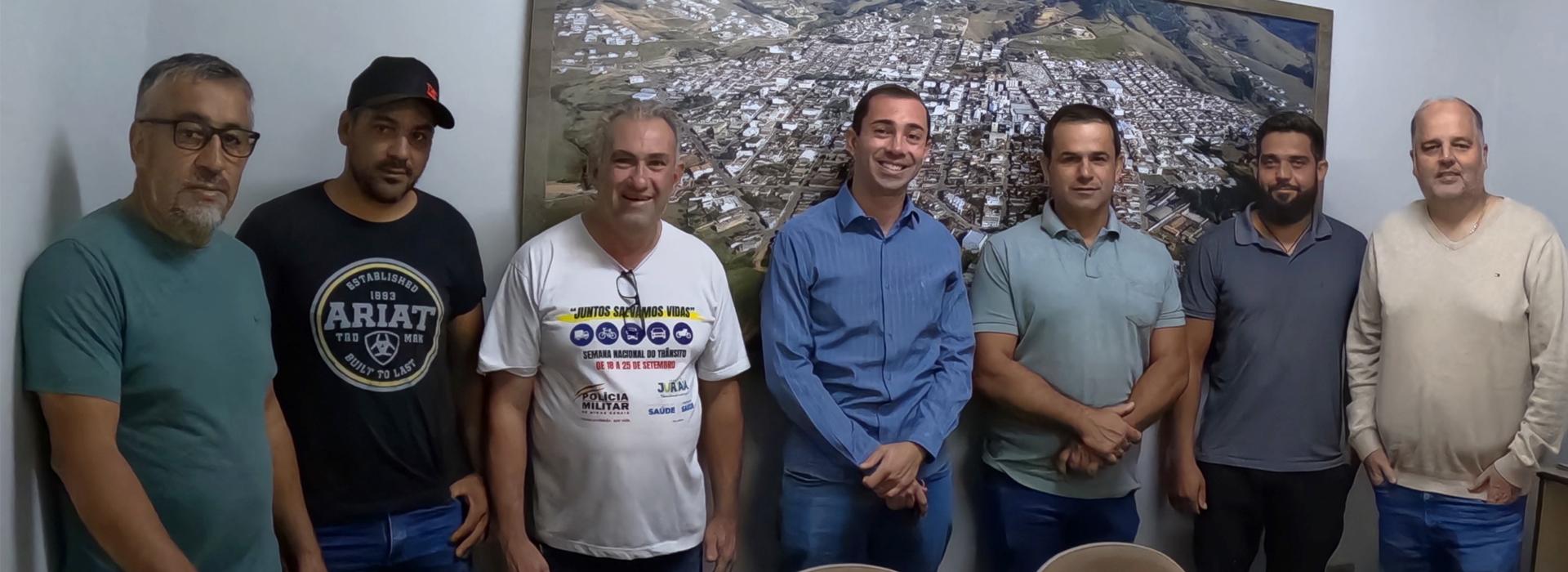 Reunião com o DER trata de melhorias na rodovia AMG-1530 e questões de trânsito em Juruaia