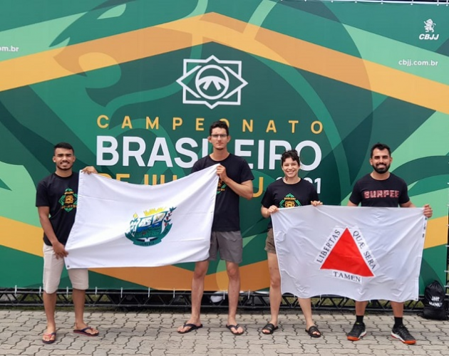 Atletas de Juruaia participam do Campeonato Brasileiro de Jiu-Jitsu
