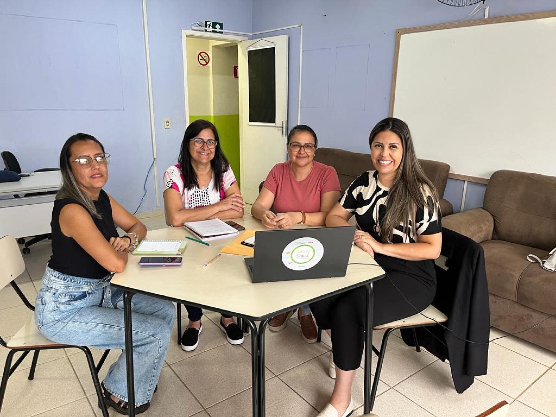 AVALIAÇÃO DO SISTEMA DE ENSINO APRENDE BRASIL EM JURUAIA