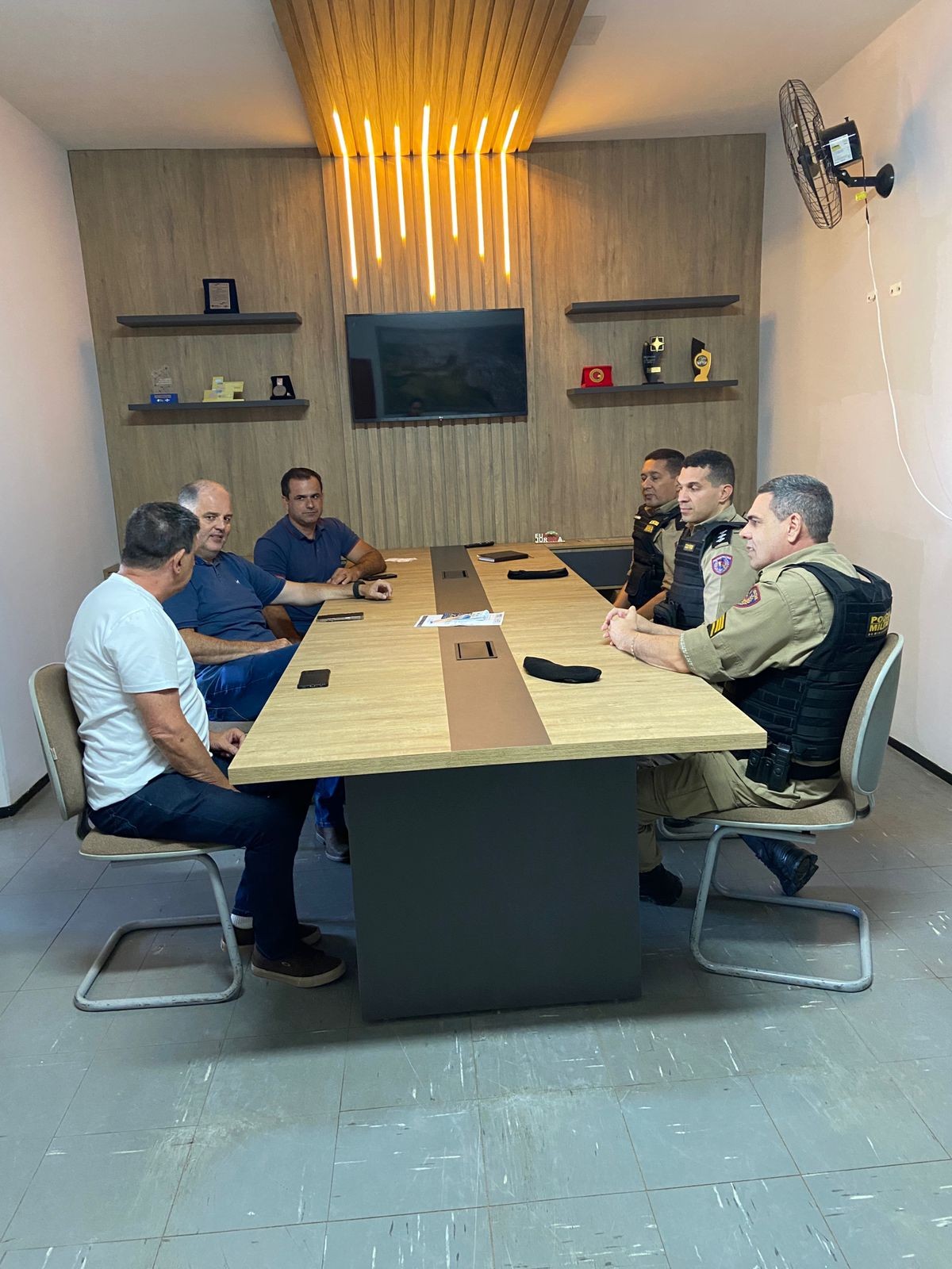 Recepção ao novo Capitão da Polícia Militar fortalece parceria em Juruaia