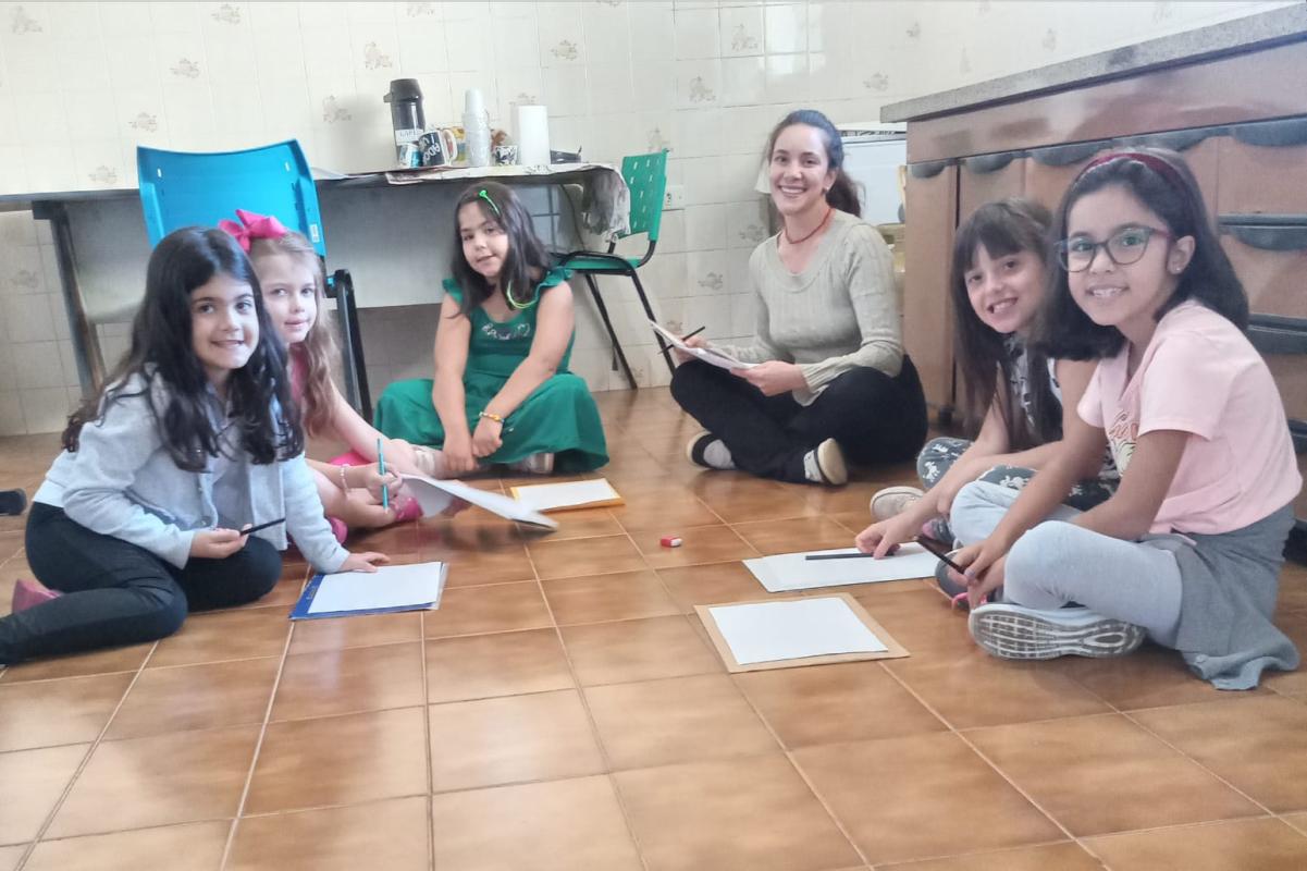VOCÊ SABE O QUE É UM GRUPO TERAPÊUTICO?