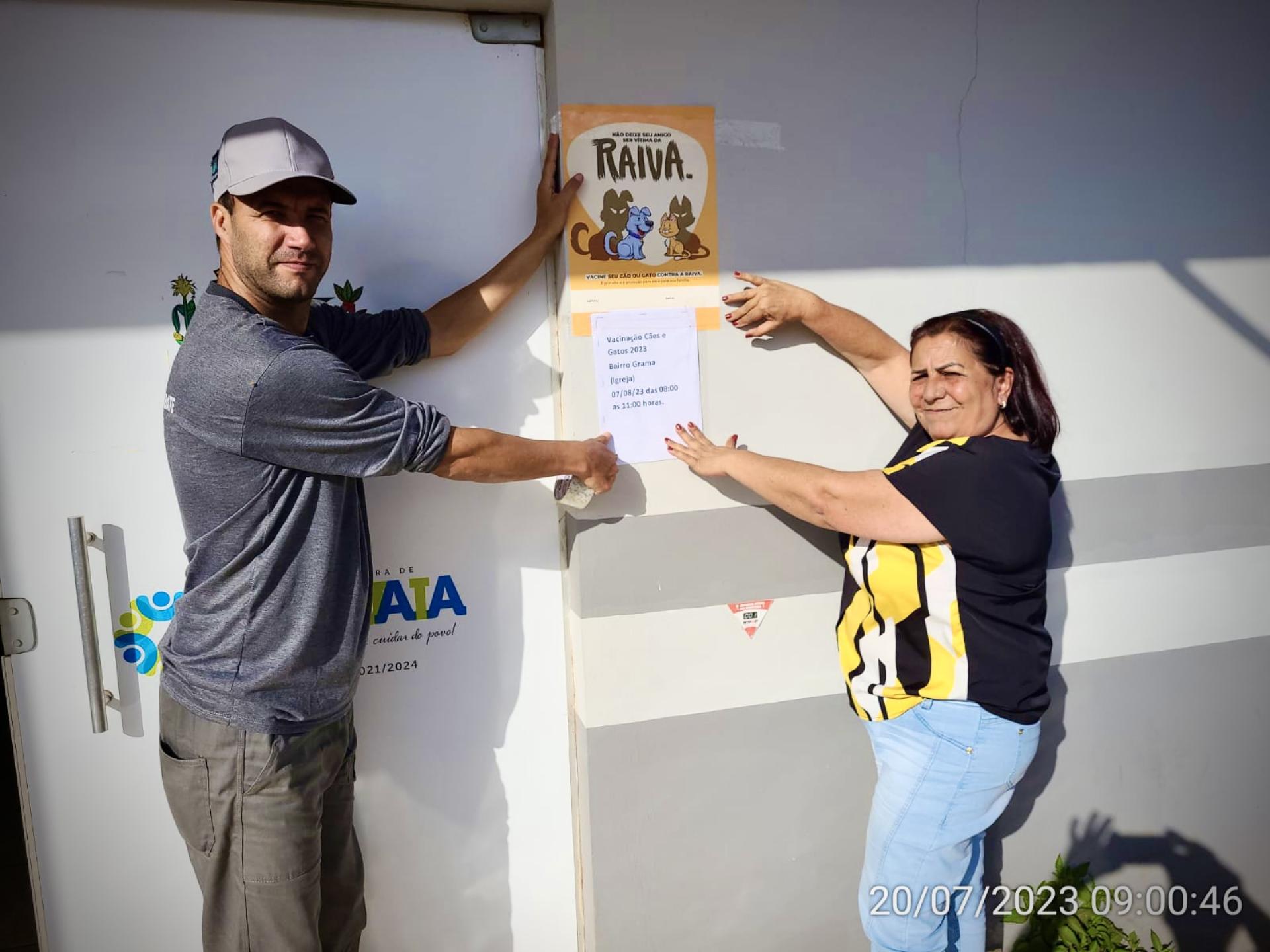 CARTAZES INFORMATIVOS LEMBRAM DATA E HORÁRIO DA VACINAÇÃO ANTIRRÁBICA EM JURUAIA