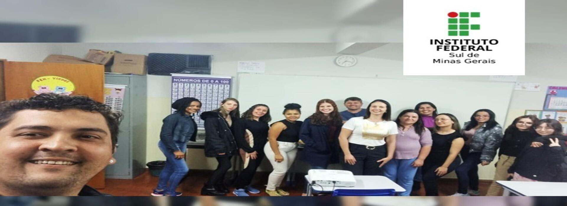 CURSO GRATUITO DE VENDEDOR É CONCLUÍDO EM JURUAIA