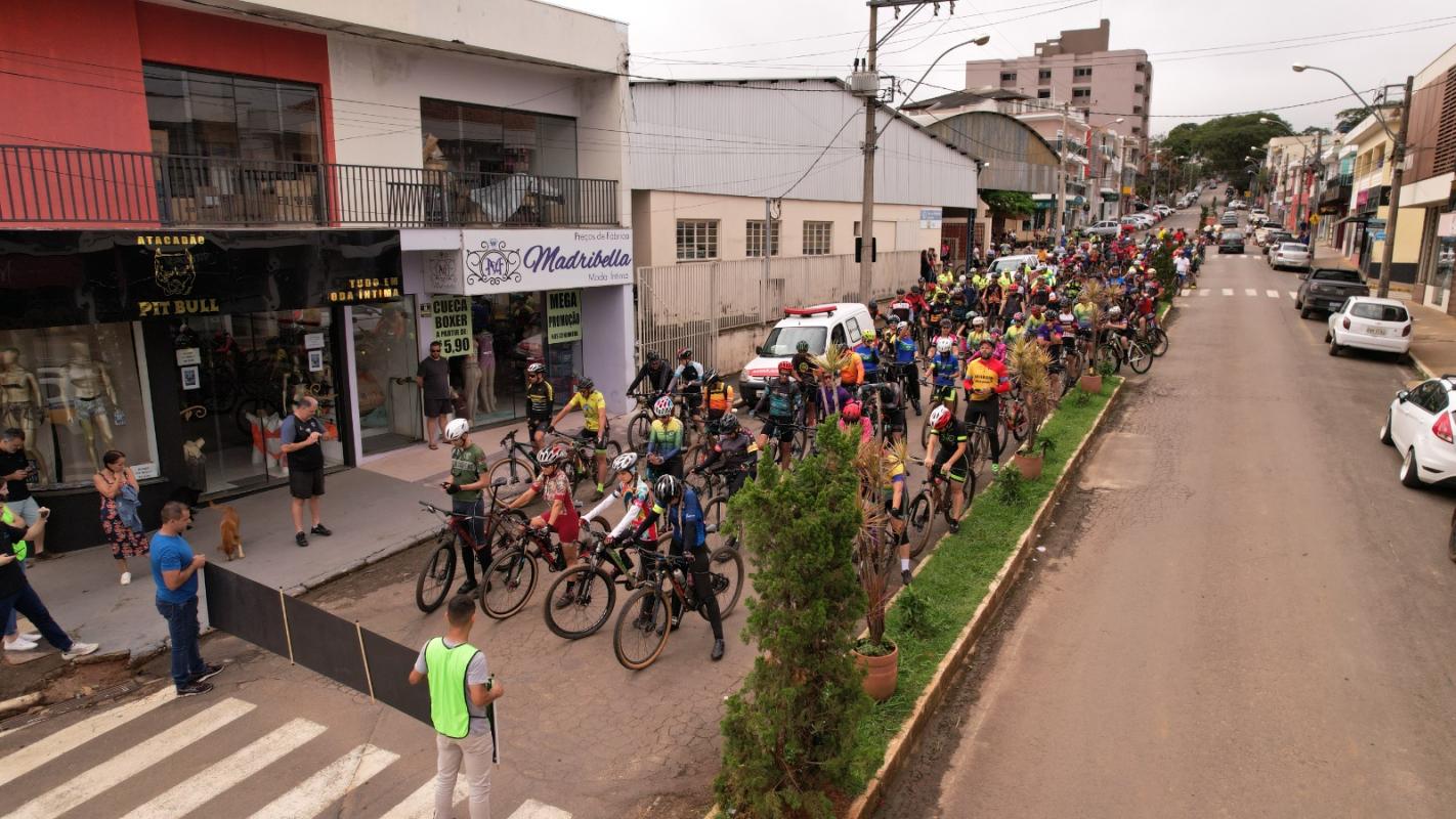 FIQUE POR DENTRO DOS MELHORES MOMENTOS DO 2º CICLOTURISMO BENEFICENTE DE JURUAIA