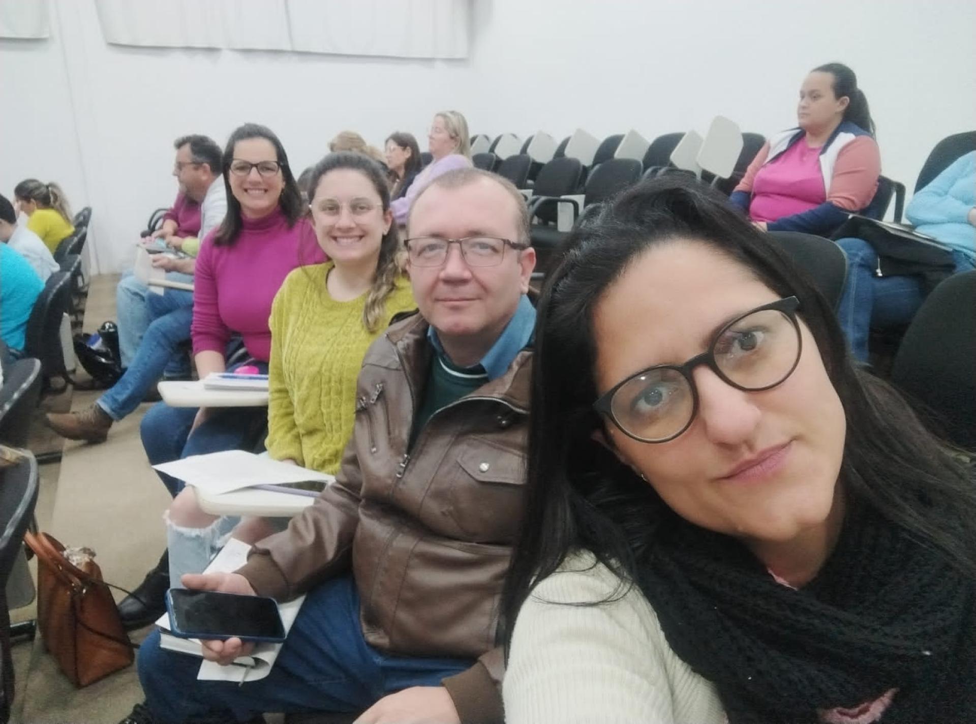 JURUAIA PARTICIPA DE CURSO PREPARATÓRIO DO PROJETO SAÚDE EM REDE
