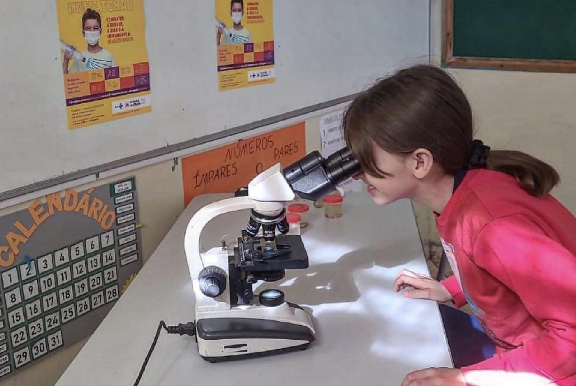 ESTUDANTES DE JURUAIA PARTICIPAM DE MAIS UMA AÇÃO DE COMBATE AO AEDES AEGYPT